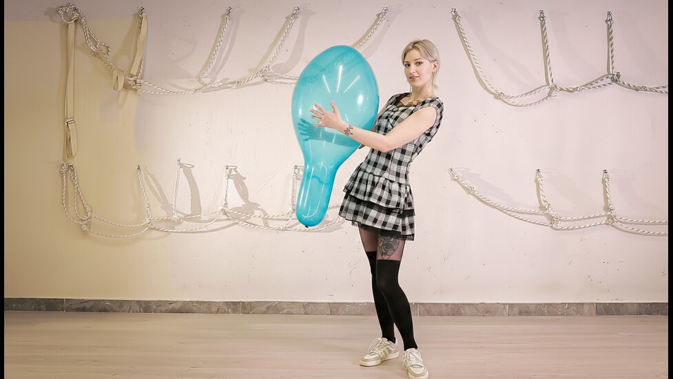 imo arts&science Bulky sleeve balloon Roomtex - balloons and inflatables